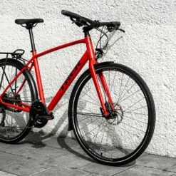 Trek FX 2 Equipped -HERRECYKLER Butik FX2DiscEquipped 22 35018 B Portrait cphbikeshop